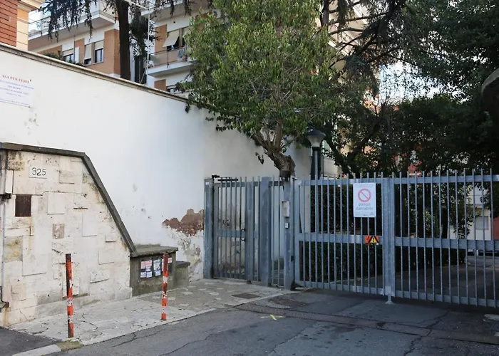 Hotel 3 stelle: Casa Piccole Ancelle di Cristo Re