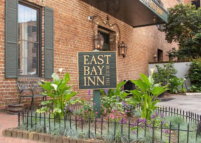 Romantic hotel: East Bay Inn, Historic Inns Of Savannah Collection