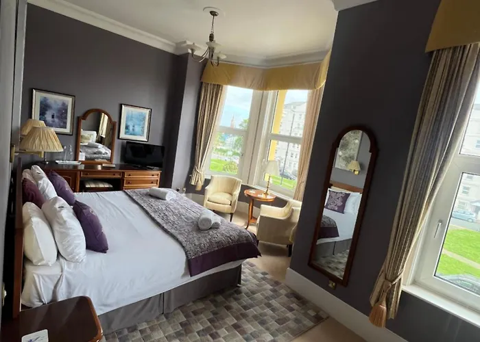 3 star hotel: 17 Wilmington Square