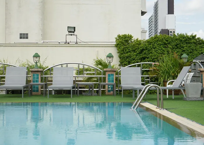 4 sterren hotel: Royal Suite Hotel Bangkok