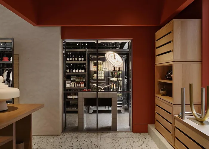 5 star hotel: The Standardx, Melbourne