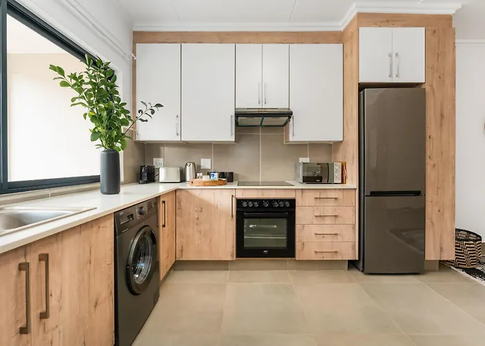 Pet Friendly hotel: Ballito Village Luxury Apartments By Dropinn