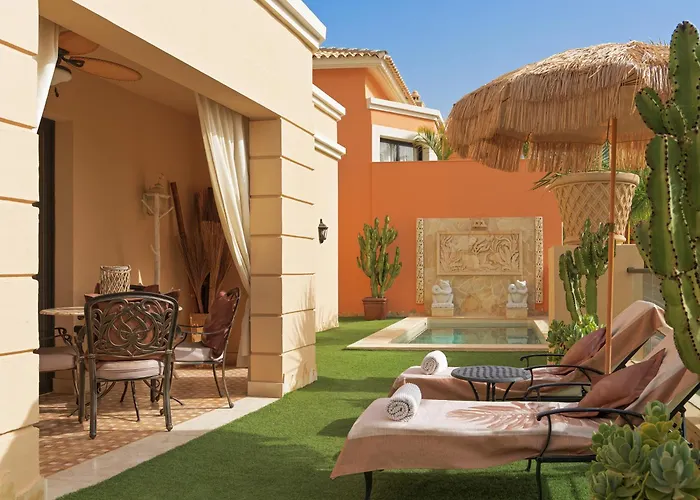 Hôtel romantique: Royal Garden Villas, Luxury Hotel