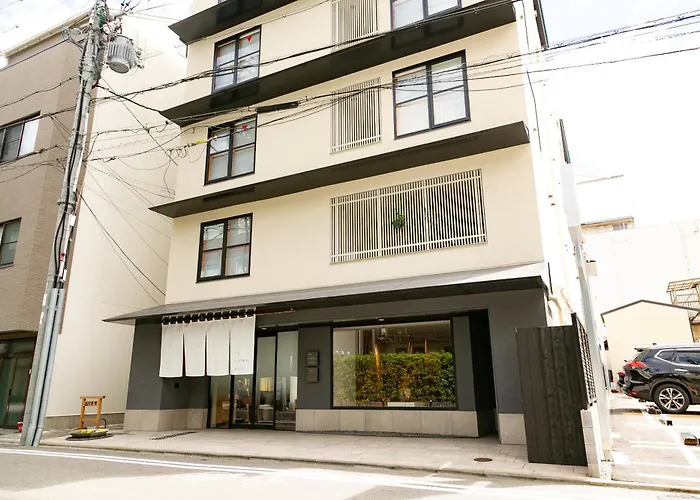 Central hotel: The General Kyoto Shijou Shinmachi