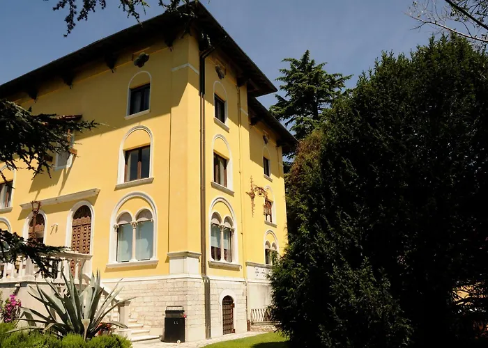 Hotel adatto agli animali: Villa Callas Diana Sirmione