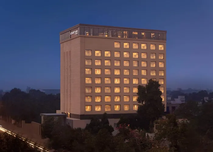 Luxury hotel only: Courtyard By Marriott Amritsar