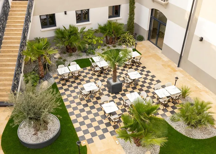 Hôtel pour familles: Epona Hôtel Sens