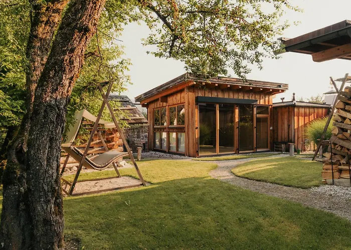 Staudacherhof In Garmisch-Partenkirchen I Blick Aufs Zugspitzmassiv I Einzigartige Bayurvida Kueche