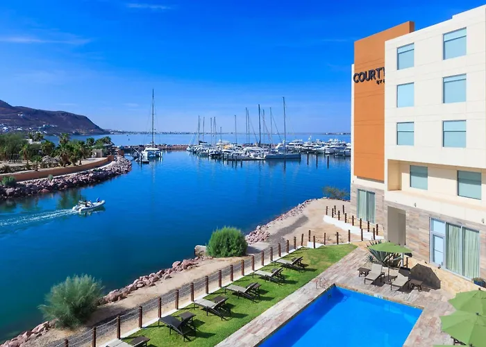 Boutique hotel only: Courtyard By Marriott La Paz Baja California Sur