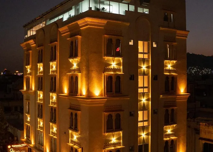 Cheap hotel: Raghunandan Palace - A Premier Boutique Stay, City Center & 500 Meters From City Railway Station