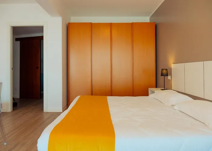 Hotel with pool: Hotel Bel 3