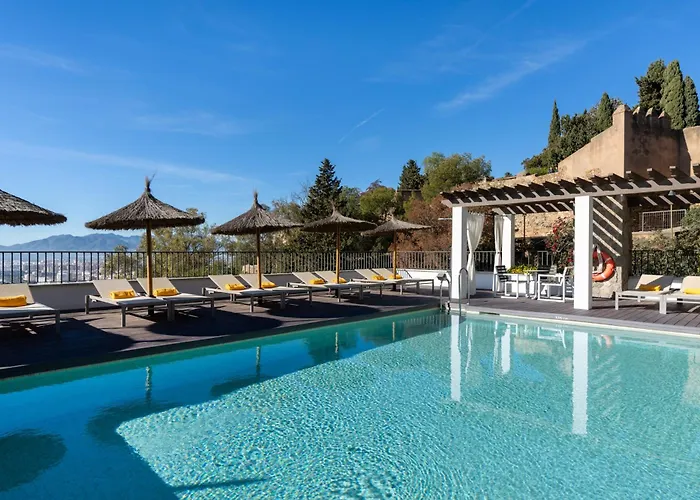 Family Hotel: Parador De Malaga Gibralfaro