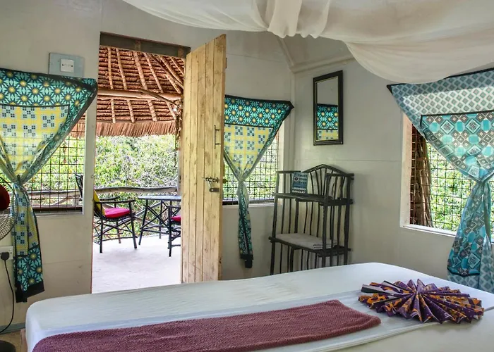 Hostel: Stilts Diani Beach