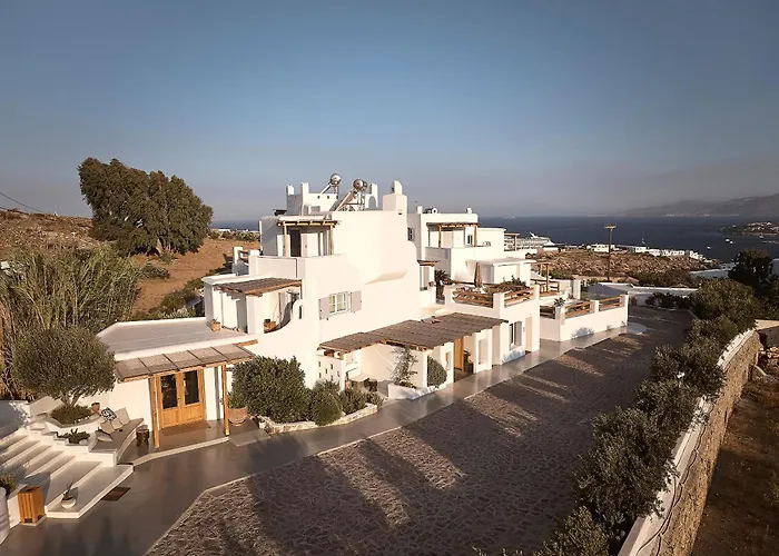 Pet Friendly hotel: Sharm Hotel Mykonos