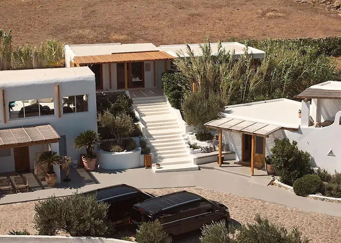 Pet Friendly hotel: Sharm Hotel Mykonos