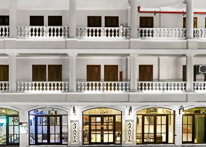 3 star hotel: Hotel Ajanta - Colonial Charm Award Winning Luxury Hotel In The Heart Of The City