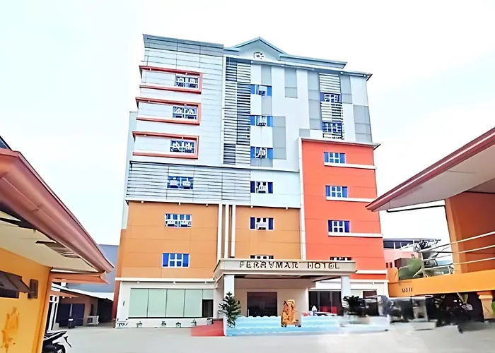 Pet Friendly hotel: Ferrymar Hotel Iloilo
