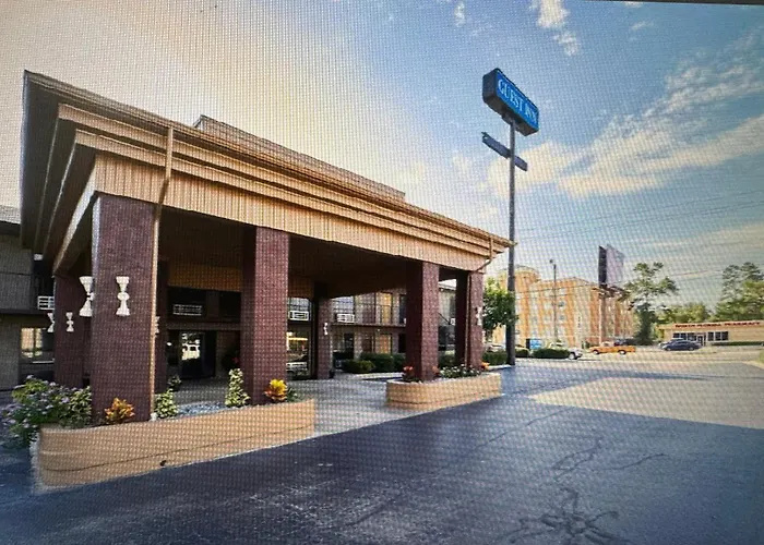 Motel: Guest Inn Lake City