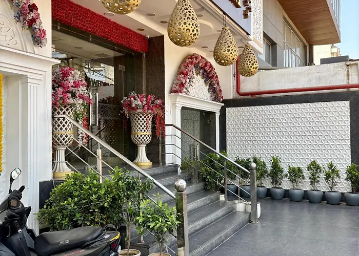 Guest house: Satyam Room