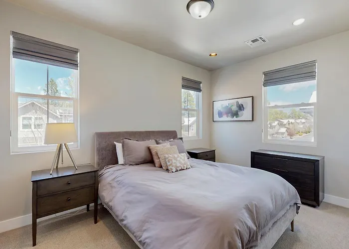 Vacation rental: Pinnacle Pines