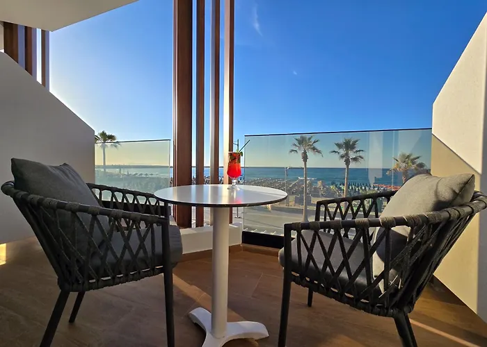 Apart hotel: Theo Beach Hotel Apartments