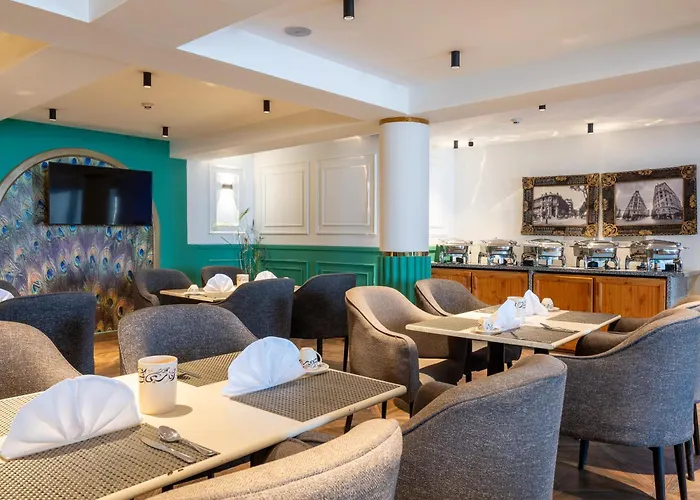 Central hotel: Panorama Ramsis Hotel & Cafe