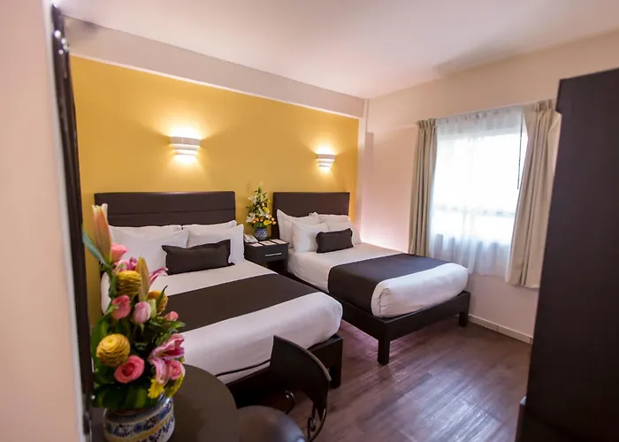 Resort: Plaza Poblana