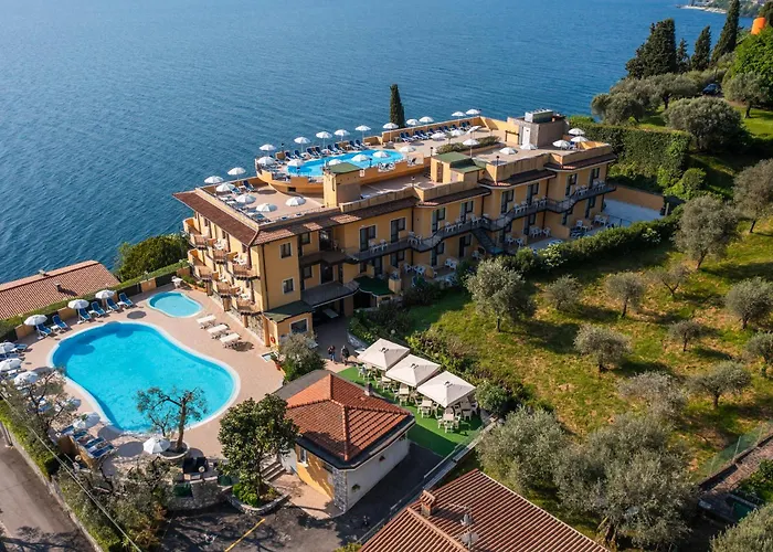 Hotel con tennis: All Inclusive Hotel Piccolo Paradiso