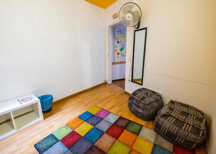 Hotel cerca del colegio: Diagonal House Hostel