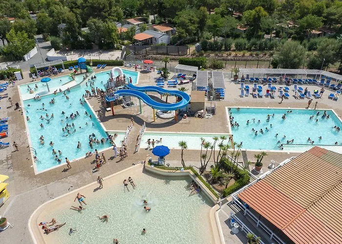 Hotel 3 stelle: Camping Village Baia del Marinaio
