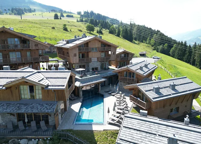 Vakantiehuis: Chalet Village Zaglgut, Fantastic Views, Ski In Ski-Out In Winter, Air Conditioning In Summer