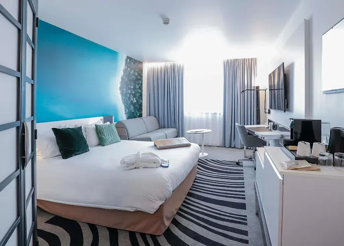 4 star hotel: Novotel Luxembourg Centre