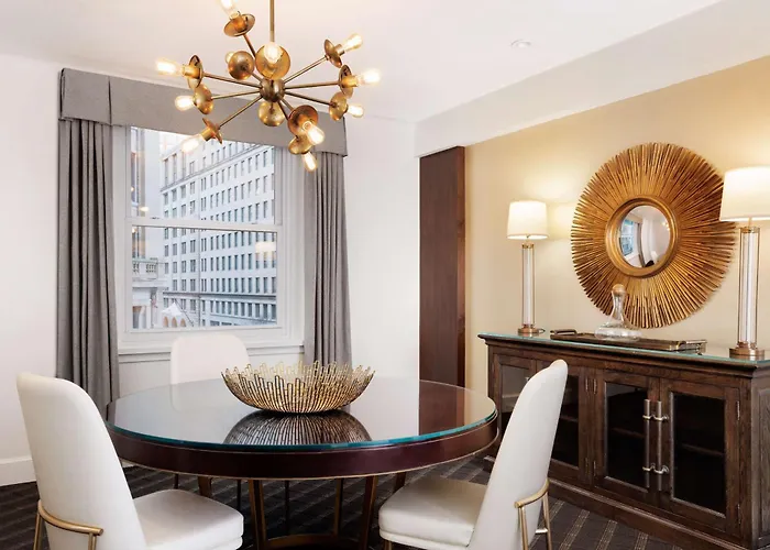 Pet Friendly hotel: Hilton Boston Park Plaza