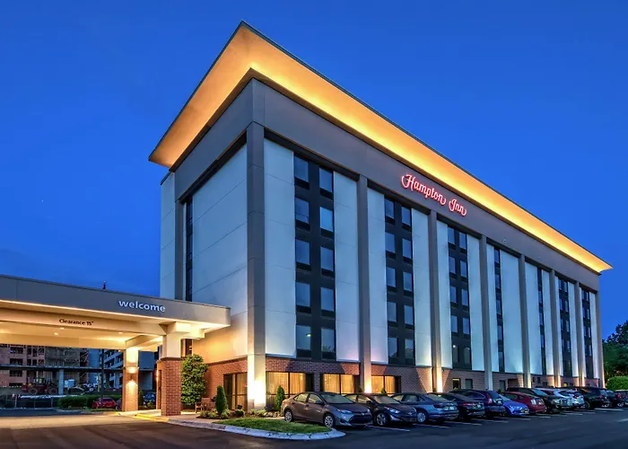 Cheap hotel: Hampton Inn Charlotte University Place