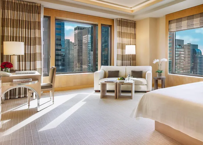 Pet Friendly hotel: Four Seasons Hotel New York