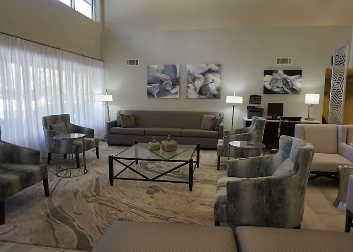 Pet Friendly hotel: Best Western Tallahassee Downtown Inn And Suites