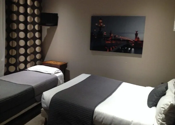 Hôtel accueillant les animaux: Hotel Cosy Monceau