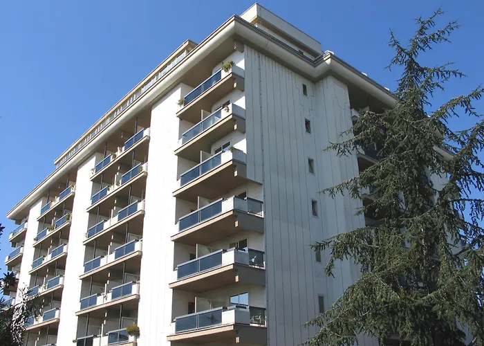 Luxury hotel only: Hotel Pineta Palace