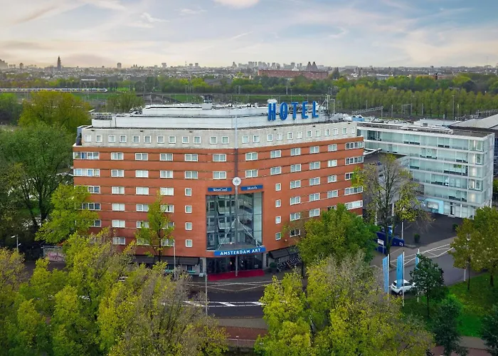 Pet Friendly hotel: Westcord Art Hotel Amsterdam 4 Stars