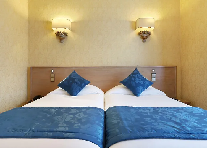 Romantic hotel: Cecilia