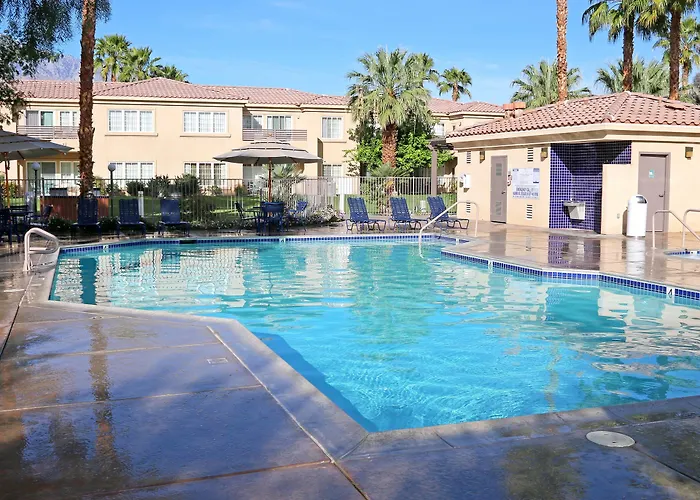 Airport Hotel: Raintree'S Cimarron Golf Resort Palm Springs