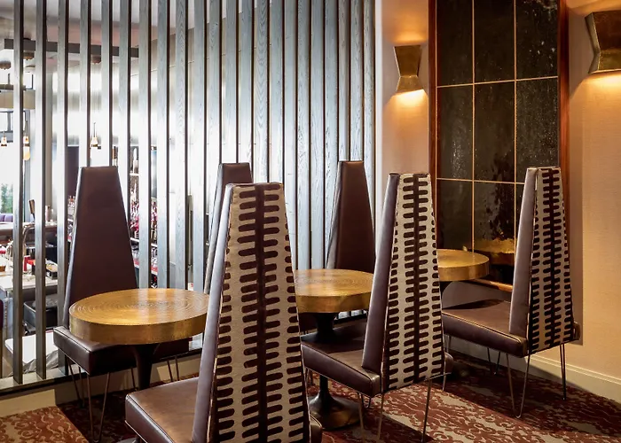 Motel: Charlesmark Hotel