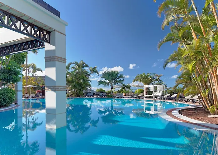 Hotel cerca del colegio: H10 Costa Adeje Palace