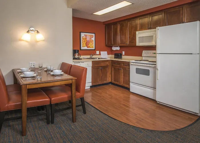 Cheap hotel: Residence Inn By Marriott Norfolk Airport