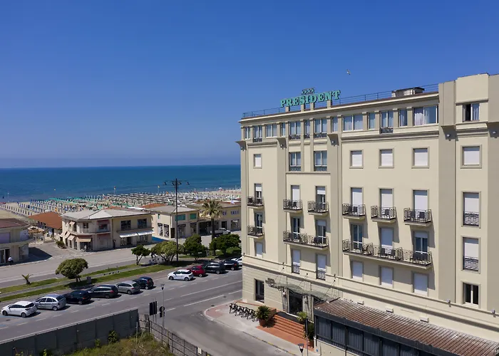Hotel President