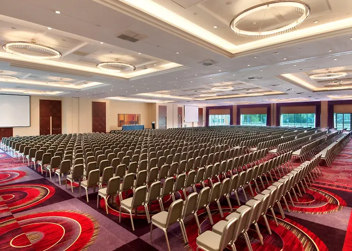 Pet Friendly hotel: Hilton Warsaw City Hotel