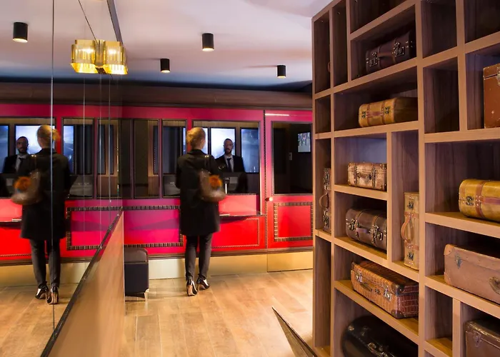 Hotel con vista: Hotel Whistler - Gare Du Nord