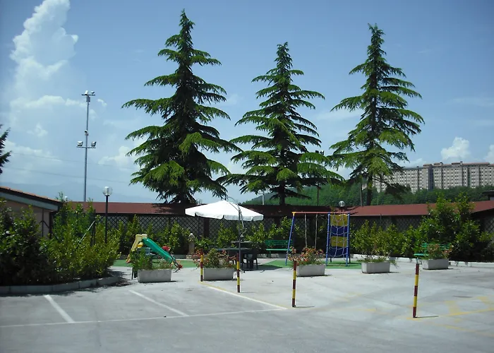 Albergo centrale: Cascina Garden Hotel