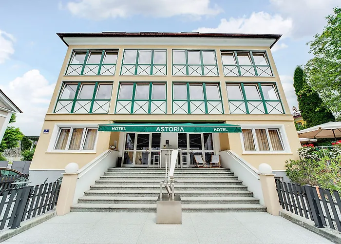 Resort: Hotel Astoria
