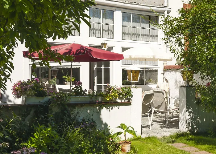 B&B only: Hotel Am Berg